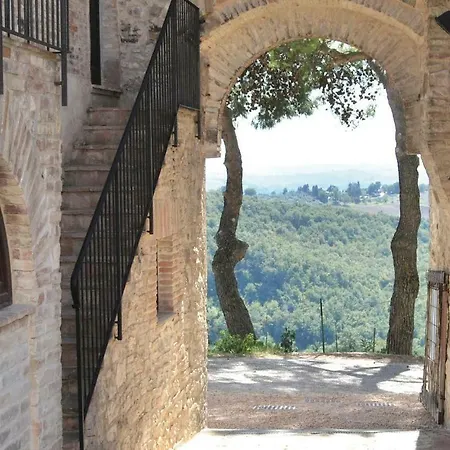 Petroro- Todi With Fireplace I Διαμέρισμα *