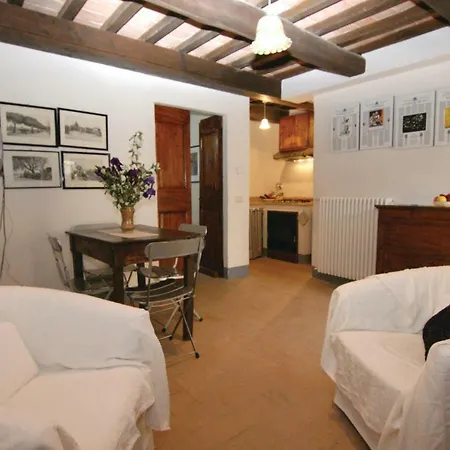 Apartment Petroro- Todi With Fireplace I